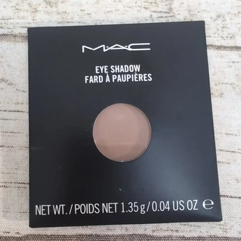 MAC Cosmetics Eye Shadow Pro Palette Refill Pan Shade AB9 Kid - Picture 1 of 3